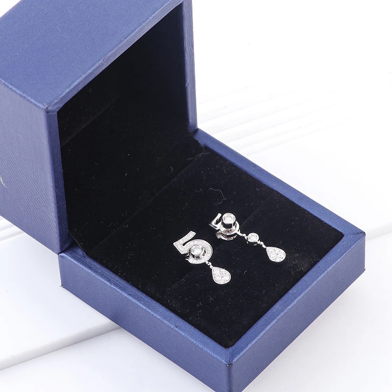 New Stud Earrings Style Gra Certified Moissanite Diamond Earrings 18K White Solid Gold for Beautiful Lady Engagement