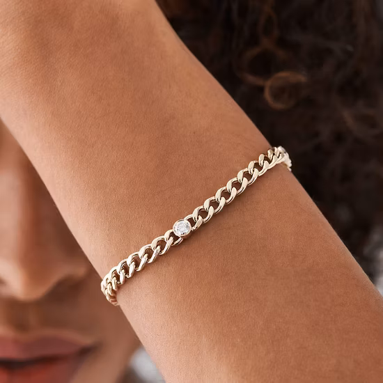 Solitär-Diamanten in Zargenfassung, 14 Karat Gelbgold, 0,9 ctw, kubanische Gliederkette mit 4 mm Moissanit